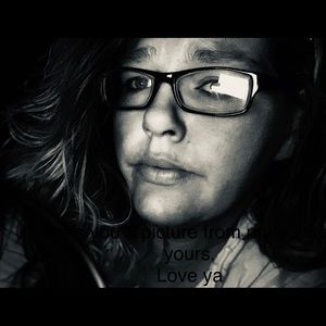 Meet your Posher, Alisha